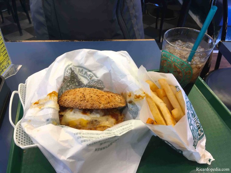 Japan Hakodate Lucky Pierrot