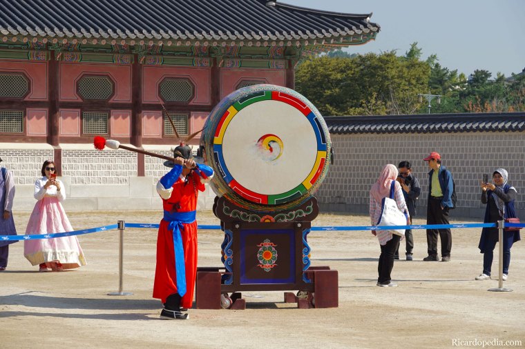 Seoul Korea Gyeongbokgung Guard Changing