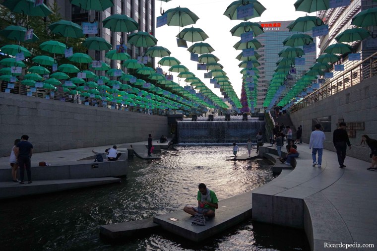 Korea Seoul Cheonggyecheon Stream