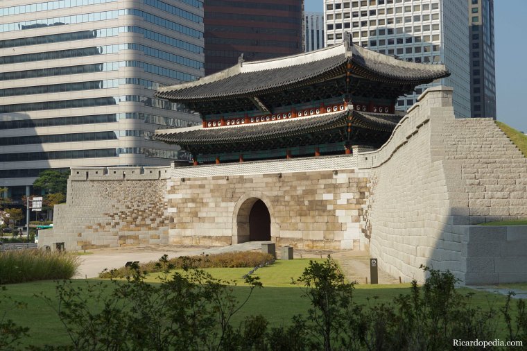 Seoul Korea Sungnyemun Gate