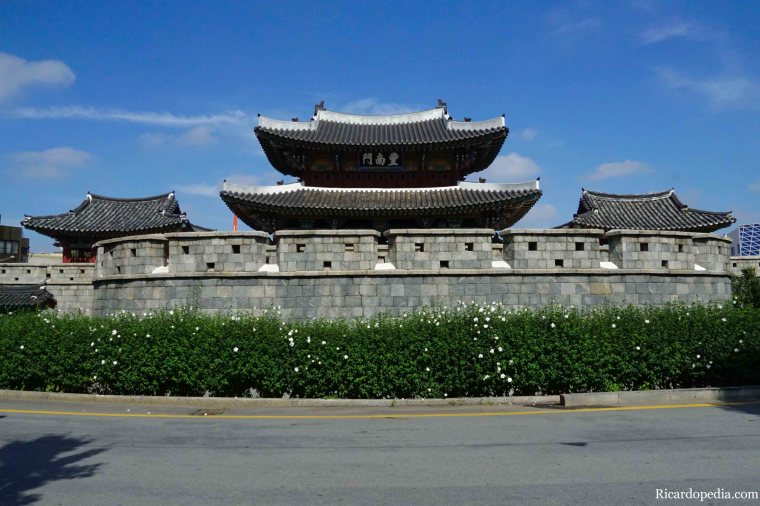 Jeonju Korea Pungnammun Gate