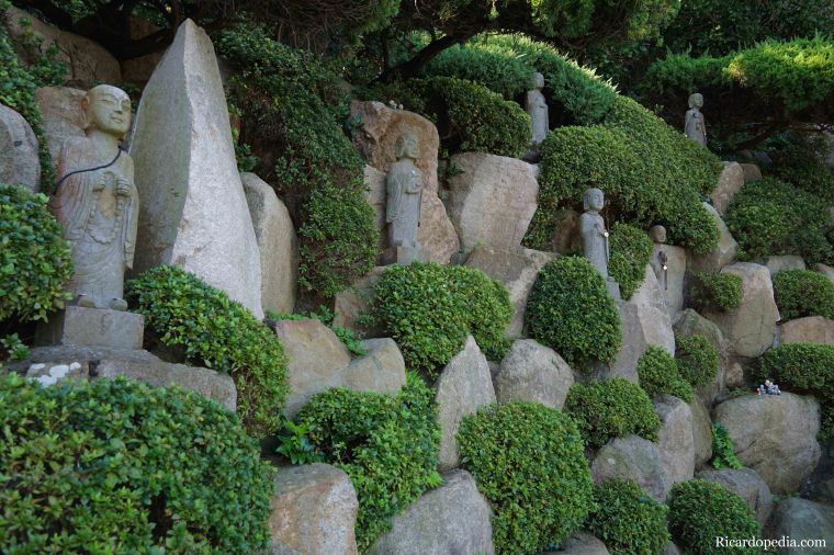 Busan Korea Haedong Yonggungsa Temple