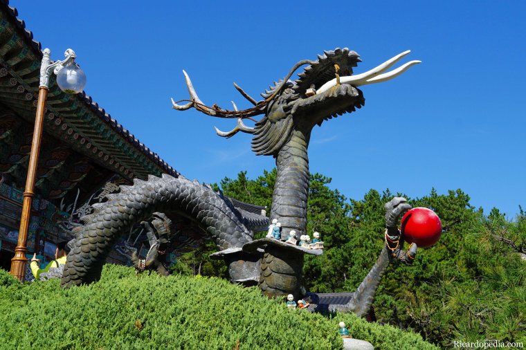 Busan Korea Haedong Yonggungsa Temple