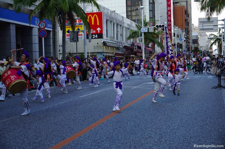 Okinawa Naha Tug-of-War Parade