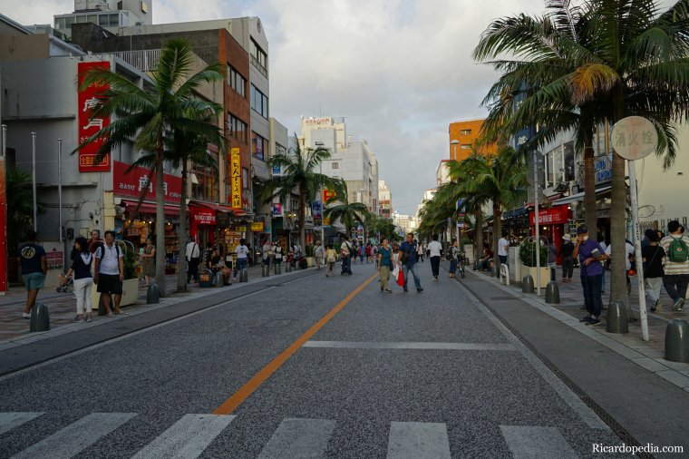 Okinawa Naha Tug-of-War Parade