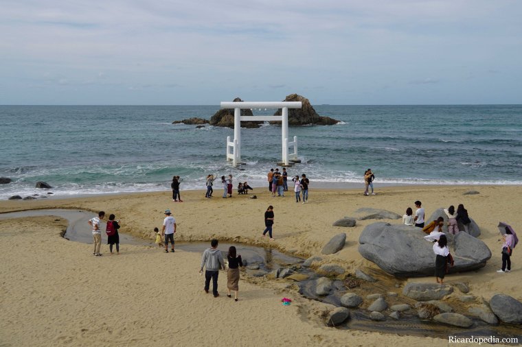 Japan Itoshima Wedded Rocks Futamigaura