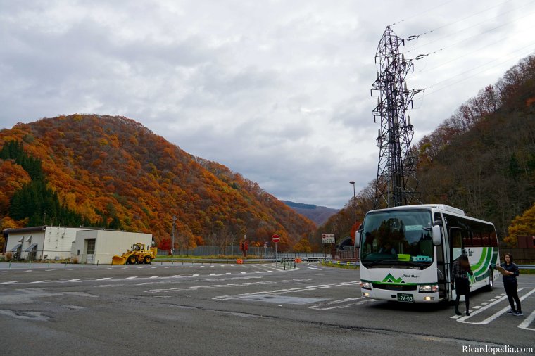 Japan Shirakawago Mountains
